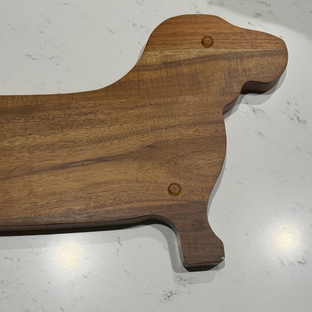 Dachshund-Shaped Acacia Wood Serving Board - Warm Brown - Picture 9 of 13